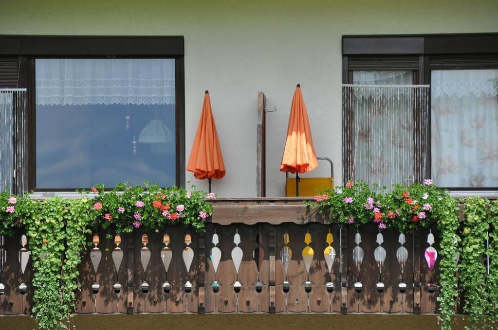 Gaestehaus Gitti Dorner Хитизау Екстериор снимка